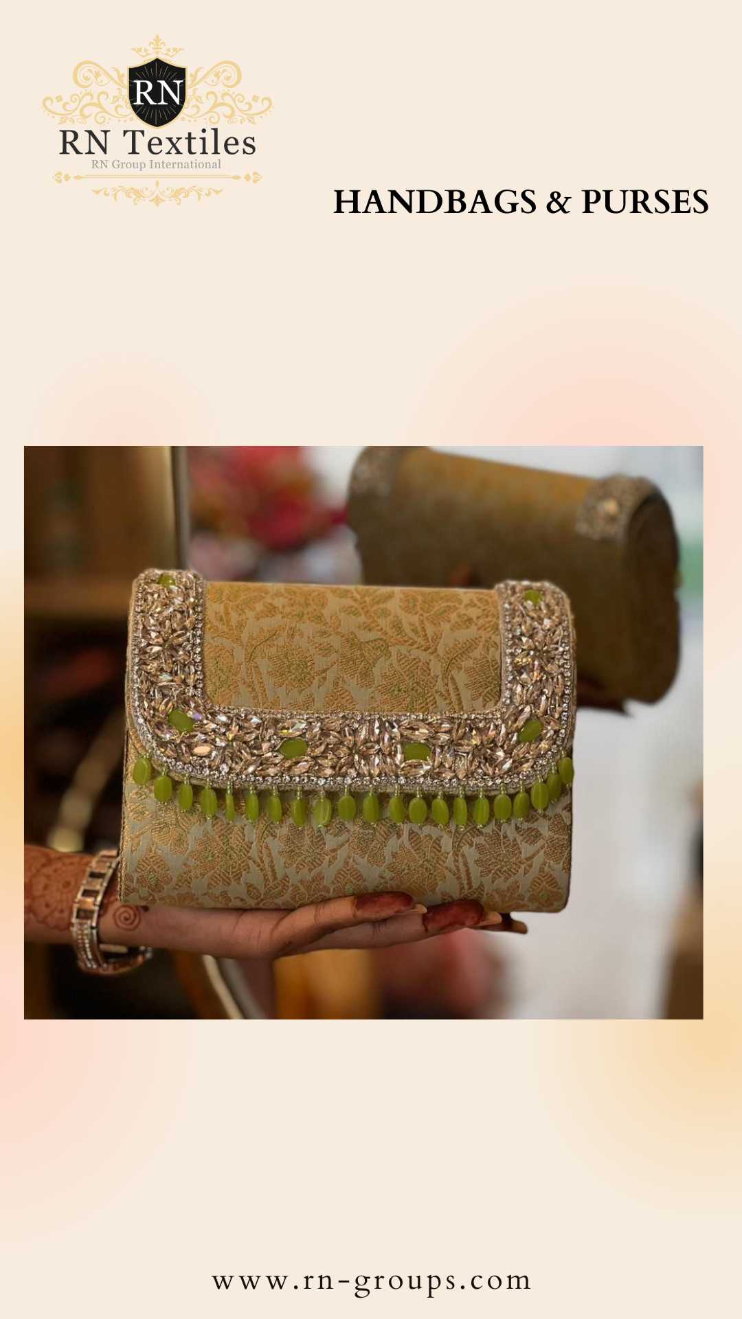 Handbags & Purses