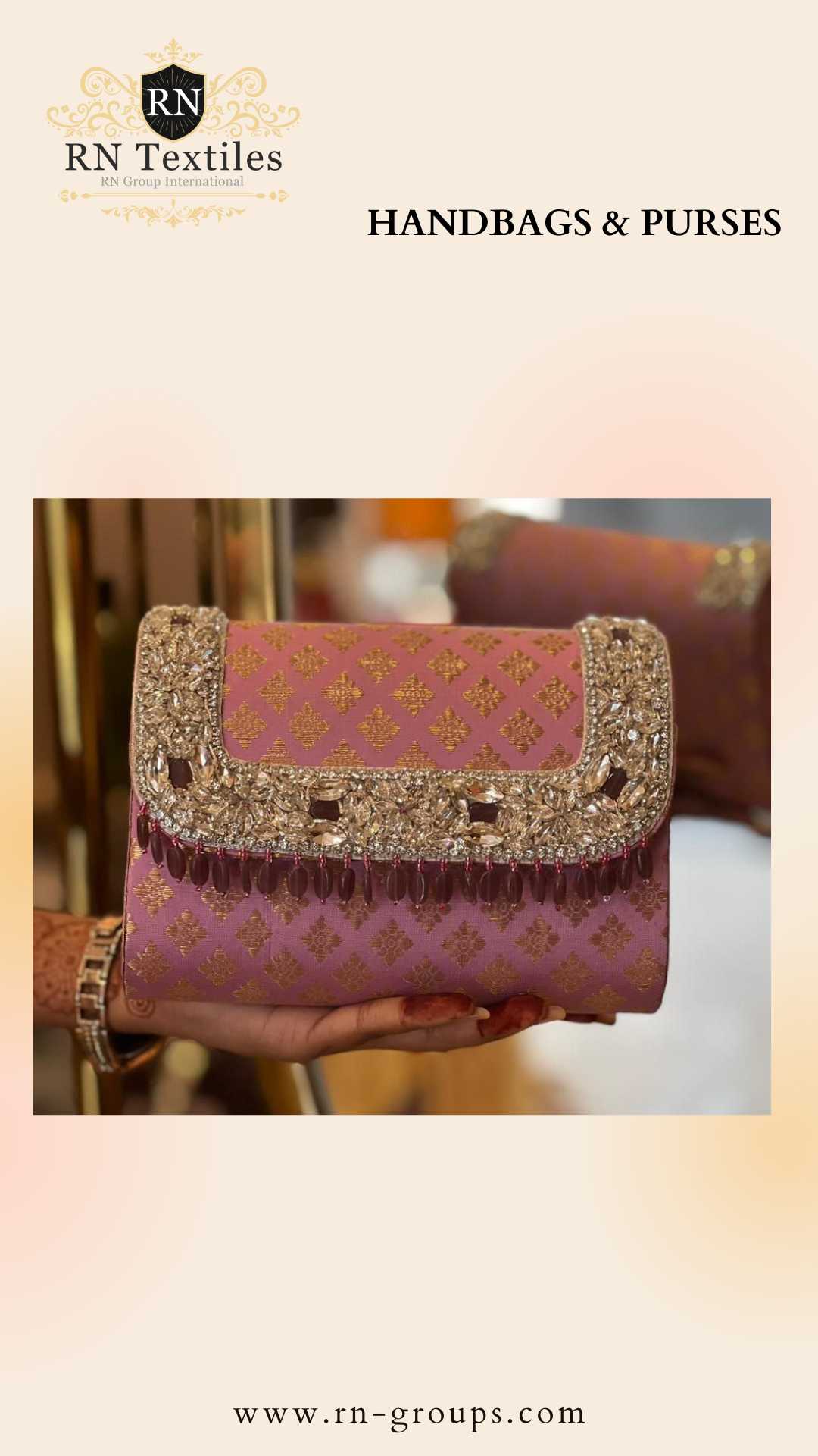 Handbags & Purses