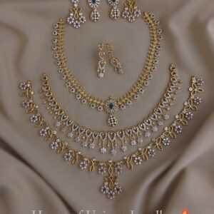 𝐒𝐓𝐎𝐍𝐄 𝐍𝐄𝐂𝐊𝐋𝐀𝐂𝐄 𝐖𝐈𝐓𝐇 𝐄𝐀𝐑𝐈𝐍𝐆 𝐂𝐎𝐌𝐁𝐎