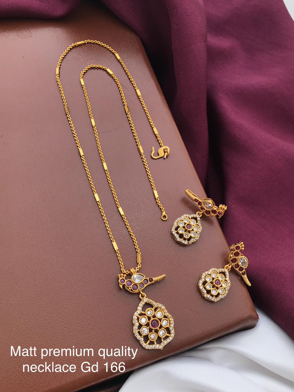 𝐃𝐎𝐋𝐋𝐀𝐑 𝐂𝐇𝐀𝐈𝐍 𝐒𝐄𝐓