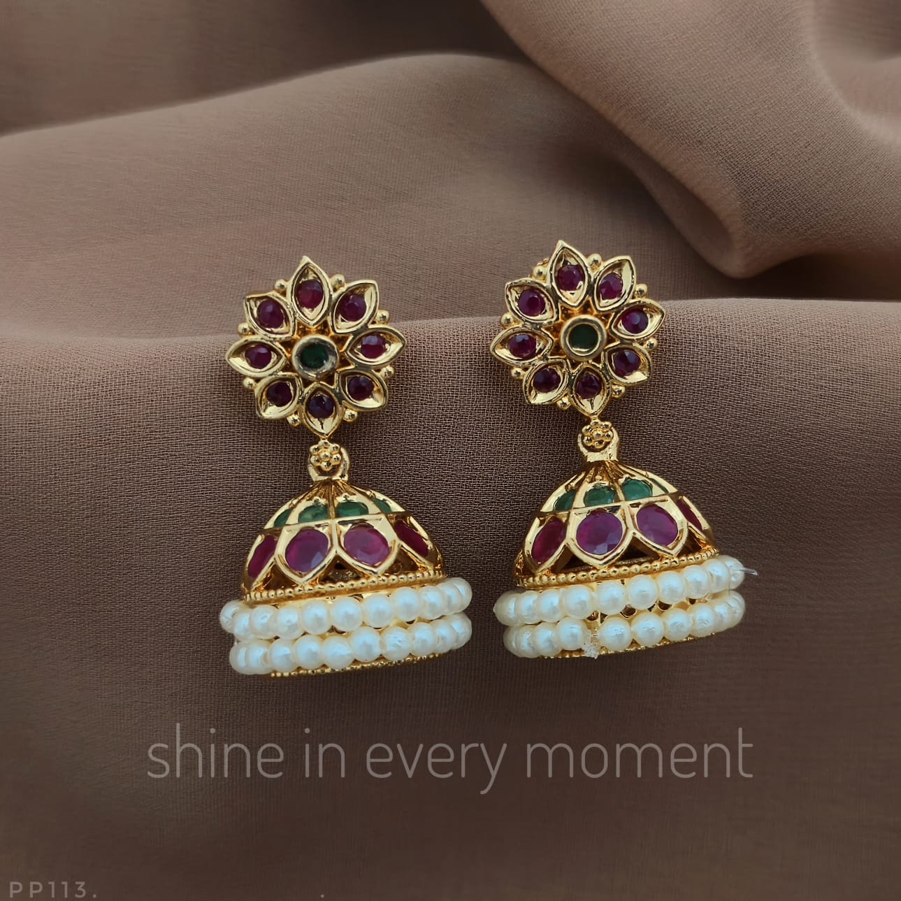 𝐆𝐎𝐋𝐃-𝐏𝐋𝐀𝐓𝐄𝐃 𝐃𝐎𝐌𝐄-𝐒𝐇𝐀𝐏𝐄𝐃 𝐉𝐇𝐔𝐌𝐊𝐀