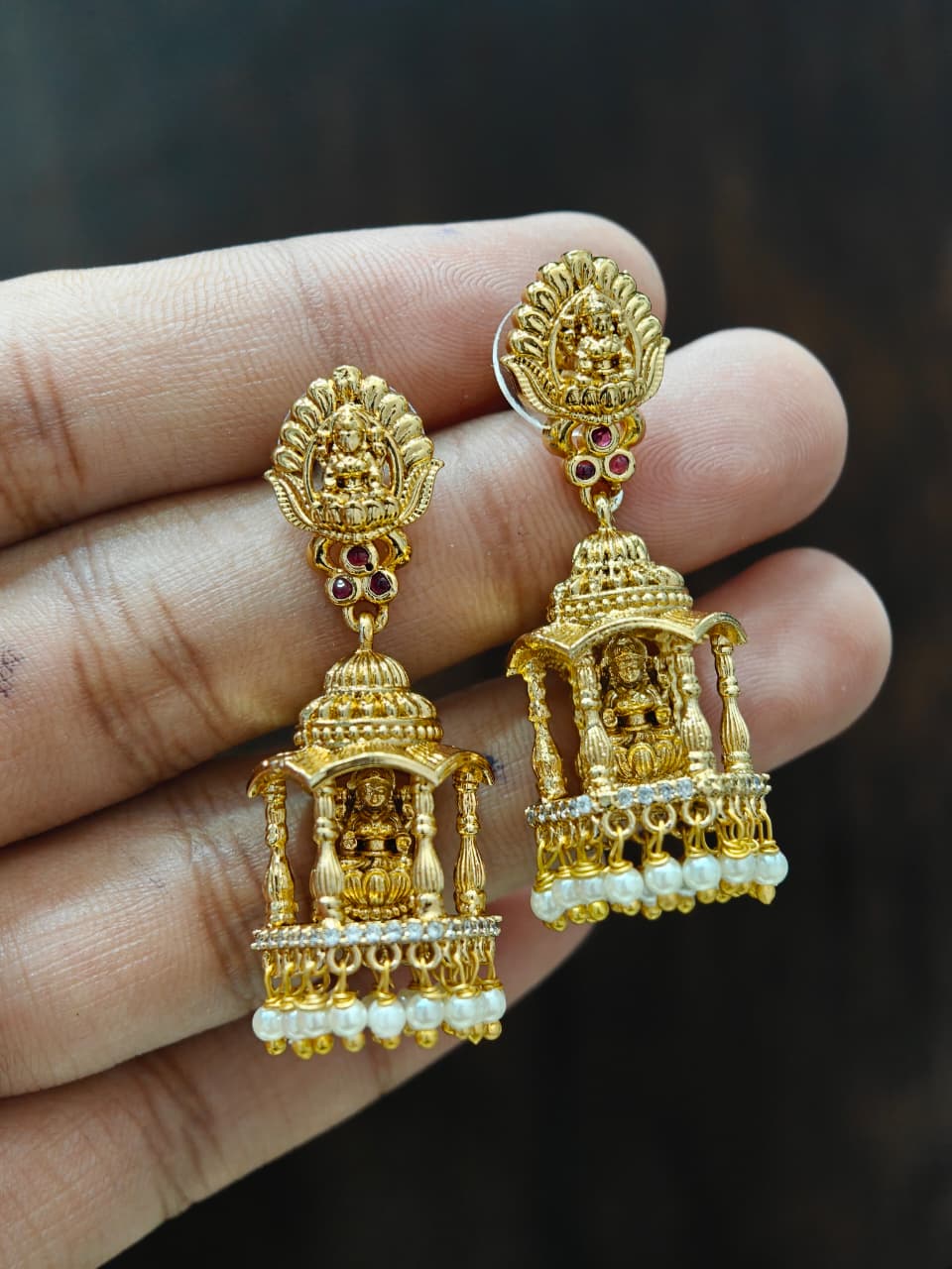 𝐓𝐄𝐌𝐏𝐋𝐄-𝐒𝐓𝐘𝐋𝐄 𝐆𝐎𝐋𝐃 𝐉𝐇𝐔𝐌𝐊𝐀𝐒